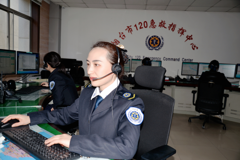 李昀昕.jpg